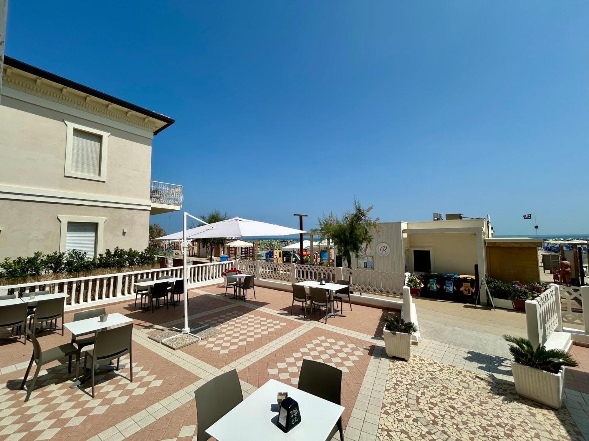 Hotel Bartolini Bellaria-Igea Marina Esterno foto